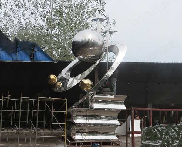 景觀雕塑定制時在空間中做文章有哪些好處？